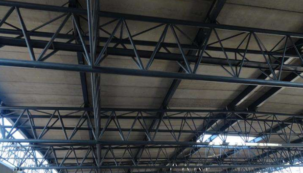 西宁桁架结构皮相的处理每每分为哪几个步调流程